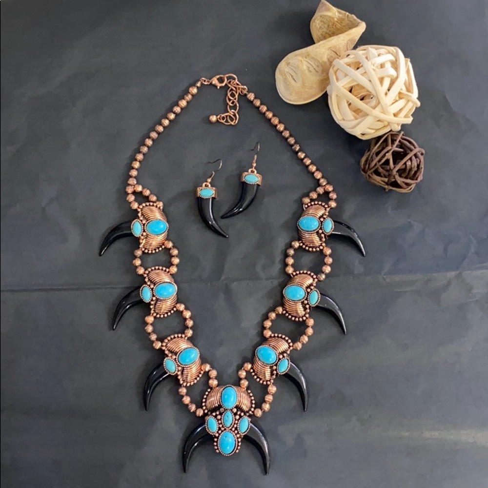Black claw and turquoise statement pieces set